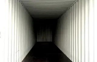 Склад в Перник, Изток