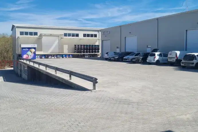 Warehouse in Veliko Tyrnovo, Kartala