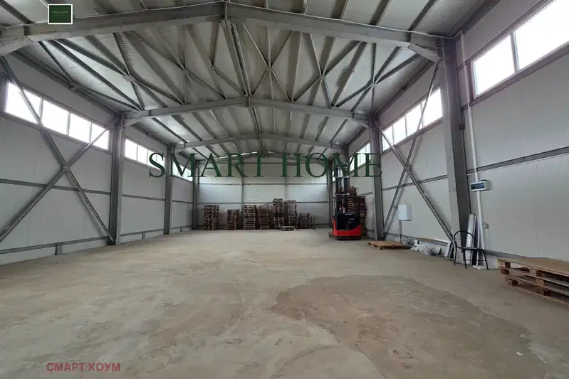 Warehouse in Veliko Tyrnovo, Kartala
