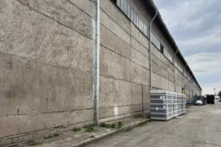 Warehouse in Sofiya, Kremikovci
