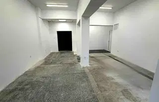 Склад във Варна, Левски 1