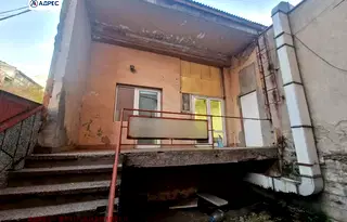 Склад в Плевен, Мара Денчева