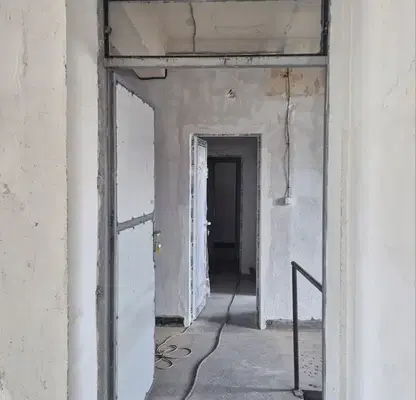 Photo 3 — Warehouse in Pernik, Moshino