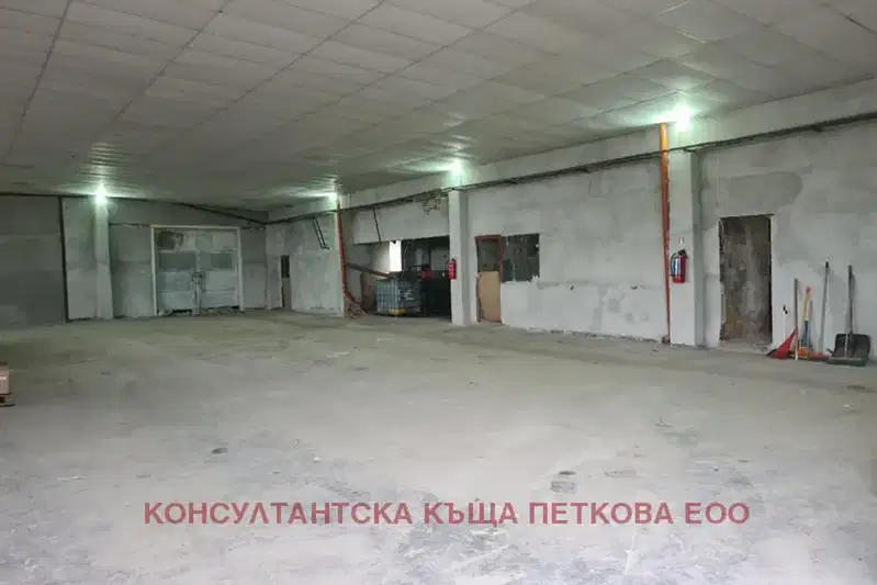 Склад в Ловеч, Промишлена зона - Север