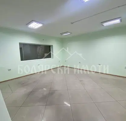 Photo 5 — Warehouse in Veliko Tyrnovo, Promishlena Zona - Zapad