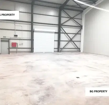 Photo 3 — Warehouse in Sofia, Vrajdebna