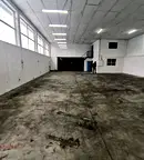 Склад в София, Враждебна