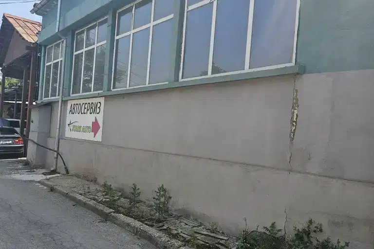Warehouse in Ruse, D. Basarbovski