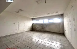 Склад в Русе, Ялта