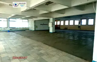 Склад в Русе, Здравец Изток