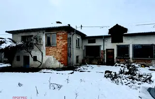 Склад в Пловдив, с. Трилистник
