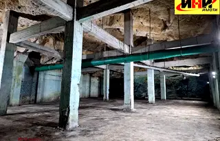 Склад в Русе, с. Красен
