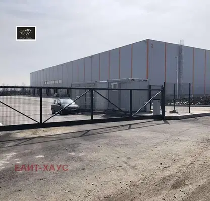 Photo 4 — Warehouse in област София, Bojurishte