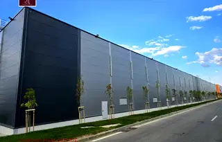 Склад в София, Елин Пелин