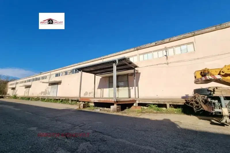 Warehouse in Oblast Veliko Tyrnovo, Gorna Oryahovica