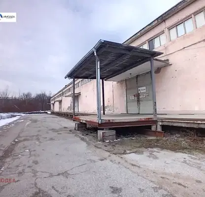 Снимка 4 — Склад във Велико Търново, Горна Оряховица