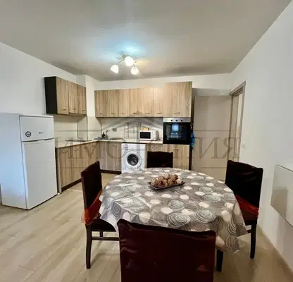 Photo 2 — 3-bedroom apartment in Студентски