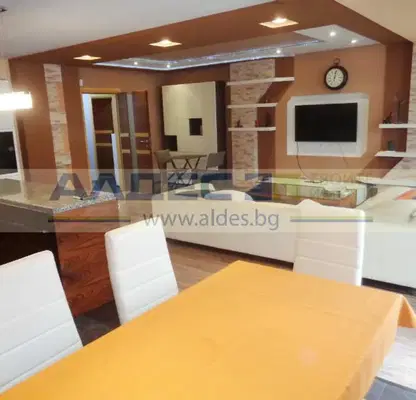 Photo 4 — 3-bedroom apartment in Studentski