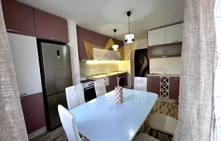 Тристаен апартамент в Кайсиева ина