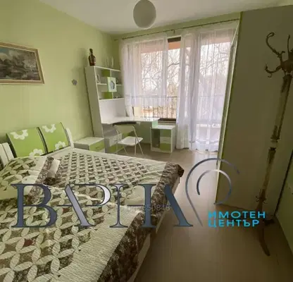 Снимка 5 — Тристаен апартамент в к.к. Св.Св. Константин и Елена