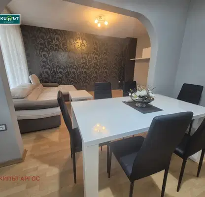 Photo 3 — Three-room apartment with two terraces in Asparuhovo, Varna