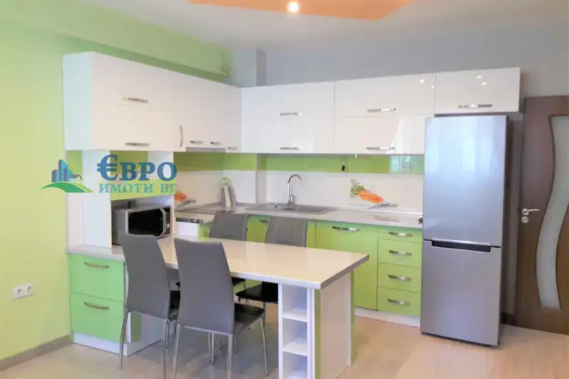 3-bedroom apartment in Stara Zagora, Ayazmoto