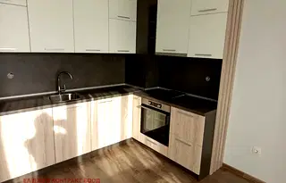 Тристаен апартамент в София, Банишора