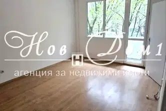 Тристаен апартамент във Варна, Базар Левски