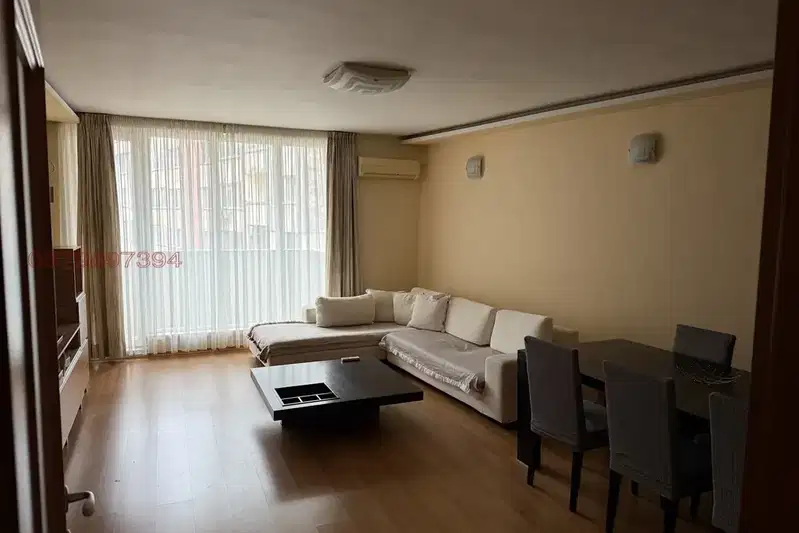 Three-room apartment in Belite Brezi with functional layout