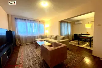 Тристаен апартамент в София, Красно село