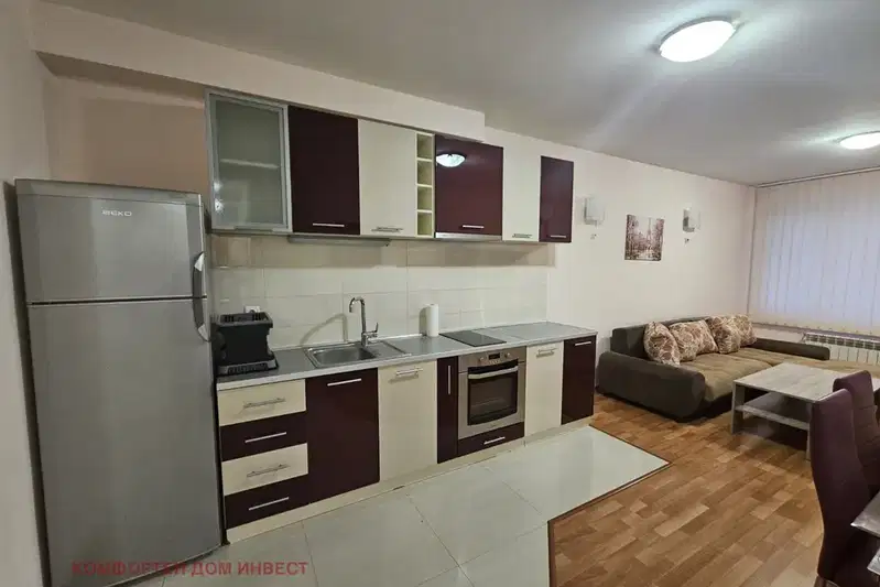 3-bedroom apartment in Sofiya, Belite Brezi
