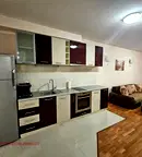 Тристаен апартамент в София, Белите брези