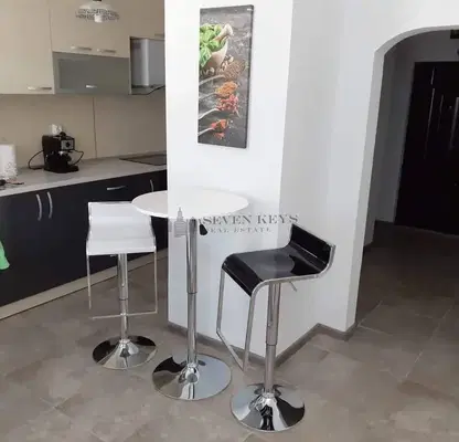 Photo 3 — 3-bedroom apartment in Varna, Biznes Hotel