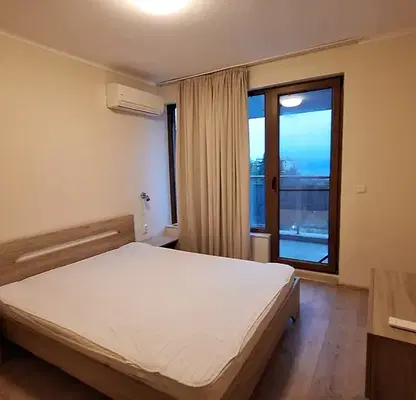 Photo 5 — 3-bedroom apartment in Varna, Briz