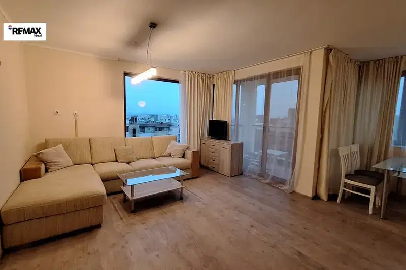 3-bedroom apartment in Varna, Briz