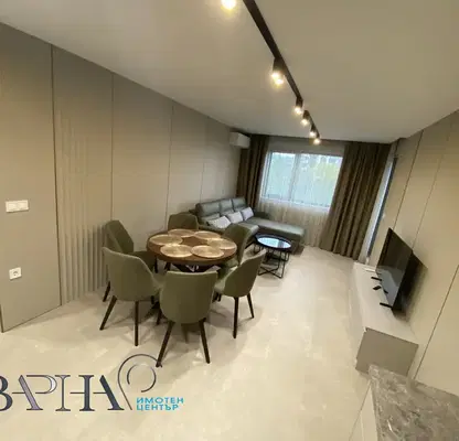 Снимка 3 — Тристаен апартамент с две тераси и паркомясто в Бриз, Варна