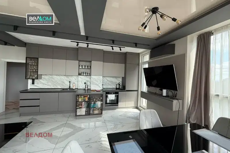 3-bedroom apartment in Varna, Briz