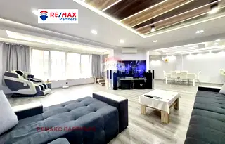 Тристаен апартамент във Варна, Бриз
