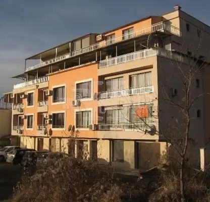 Снимка 3 — 3-стаен апартамент с паркинг в Бриз, Варна