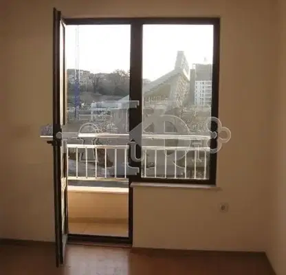 Снимка 5 — 3-стаен апартамент с паркинг в Бриз, Варна