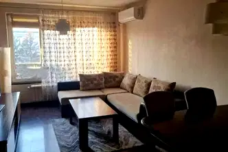 Тристаен апартамент в София, Бъкстон