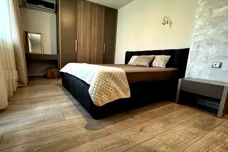 Тристаен апартамент в Русе, Централен кооп. пазар