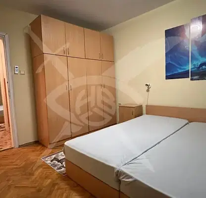 Снимка 5 — Тристаен апартамент във Варна, Център