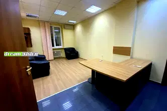 Тристаен апартамент в София, Център