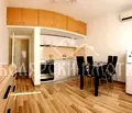 Снимка 2 — Тристаен апартамент във Велико Търново, Център