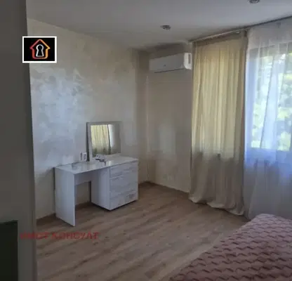 Снимка 5 — Тристаен апартамент във Враца, Център