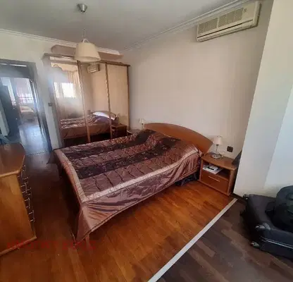 Photo 2 — 3-bedroom apartment in Sofiya, Centyr