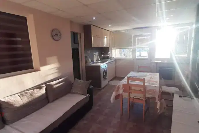 3-bedroom apartment in Plovdiv, Centyr