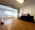 Снимка 2 — Тристаен апартамент с функционално разпределение в Център, София