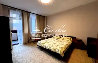 Тристаен апартамент в Шумен, Център